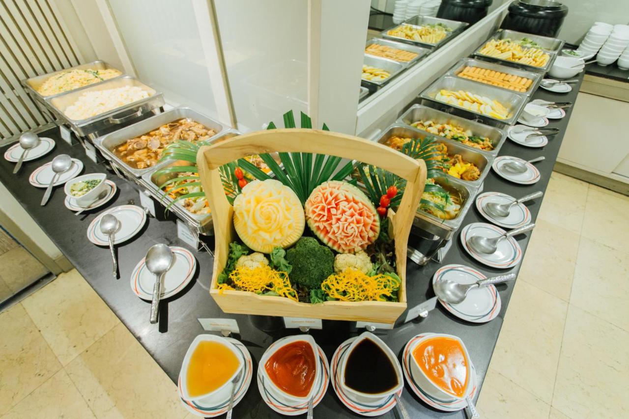 Seasons Siam Hotel Bangkok Dış mekan fotoğraf